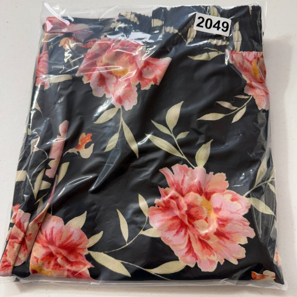 Torrid Floral Festival Front Tie Wide Leg Black Pink Size 3 (22/24) NWT - Picture 10 of 10